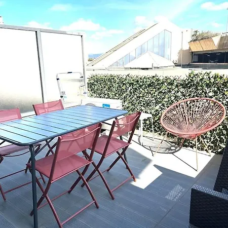 Apartamento Bijou- 4 Pers- Neuf Hyper Centre - Plage - Terrasse Saint-Raphaël